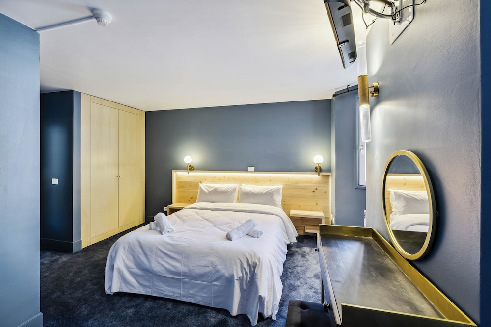 Standard Room photo 1