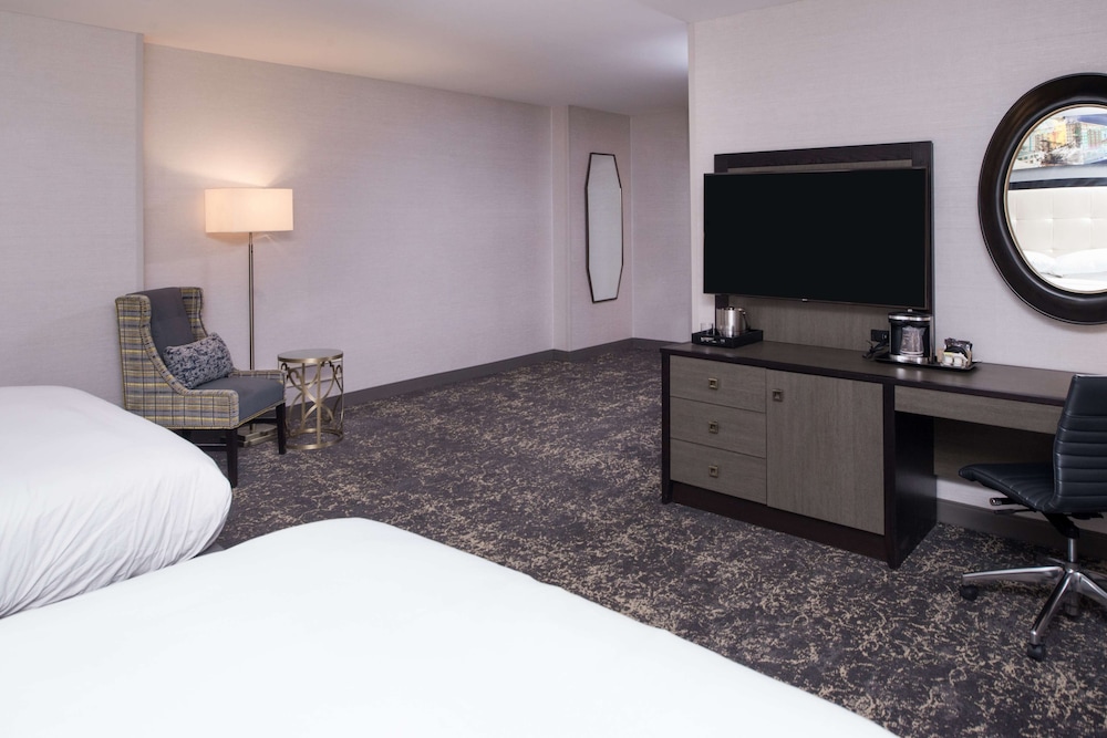 Studio Suite, 1 King Bed, Accessible (Hearing) - Photo 3