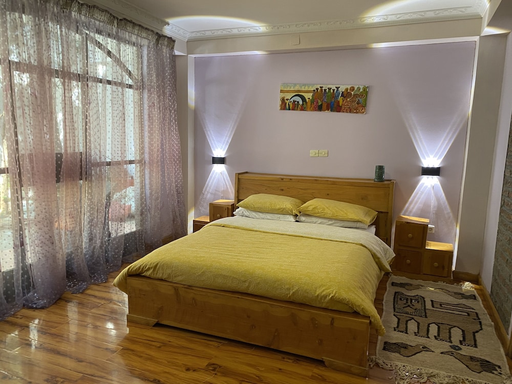 Executive Suite photo 1