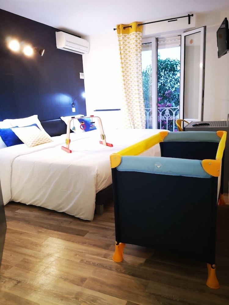 Superior Quadruple Room