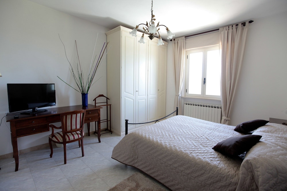 Panoramic Suite, 3 Bedrooms, 2 Bathrooms, Lakeside photo 1