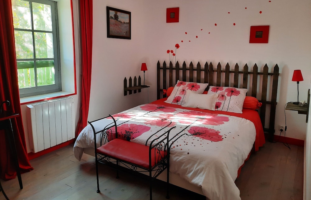 Double Room (Coquelicot) photo 1