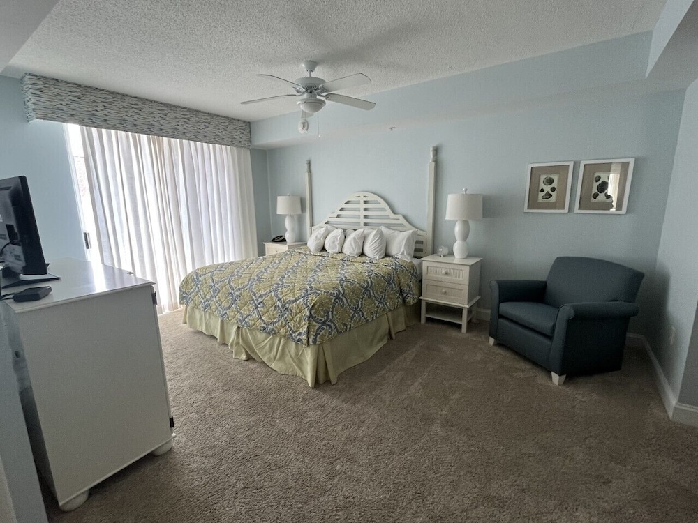 Deluxe Condo (unit 505 (#72576))