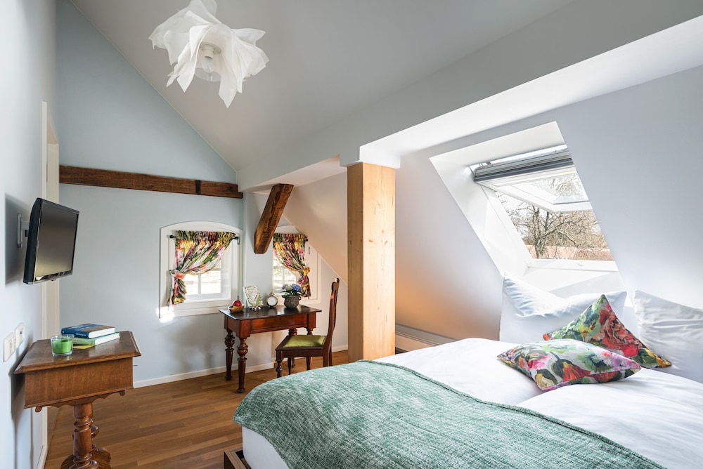 Standard Double Room, Garden View photo 2