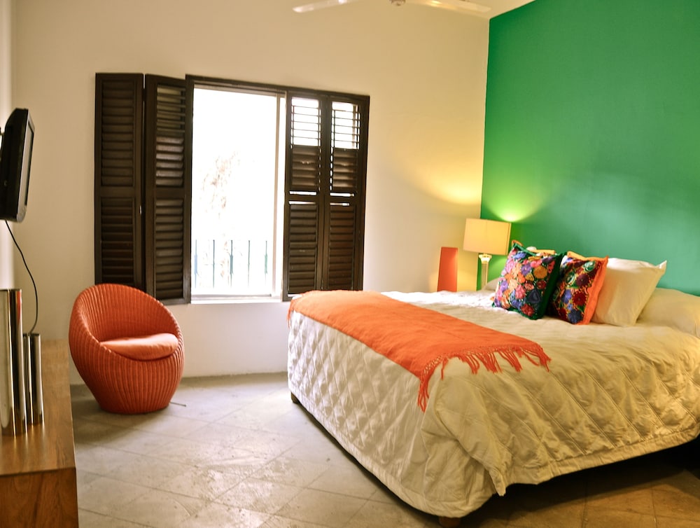 Deluxe Studio, 1 King Bed