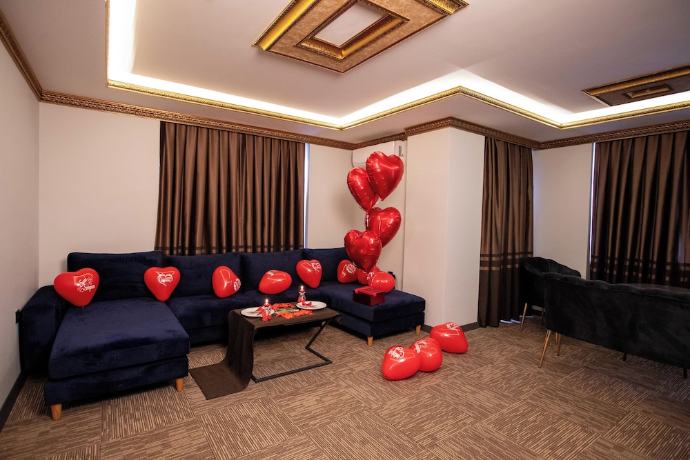 Deluxe Studio Suite, Sea View