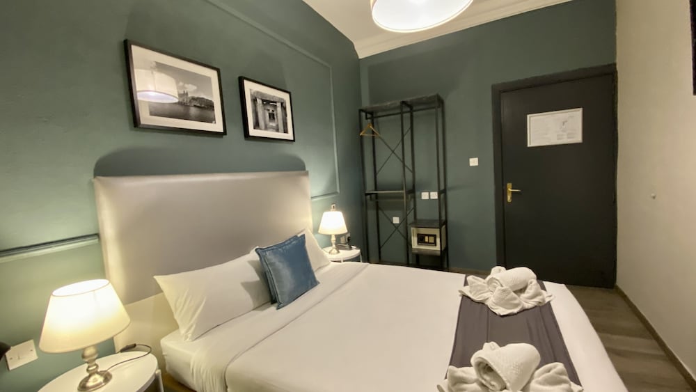 Economy Double Room, 1 Double Bed - Photo 3