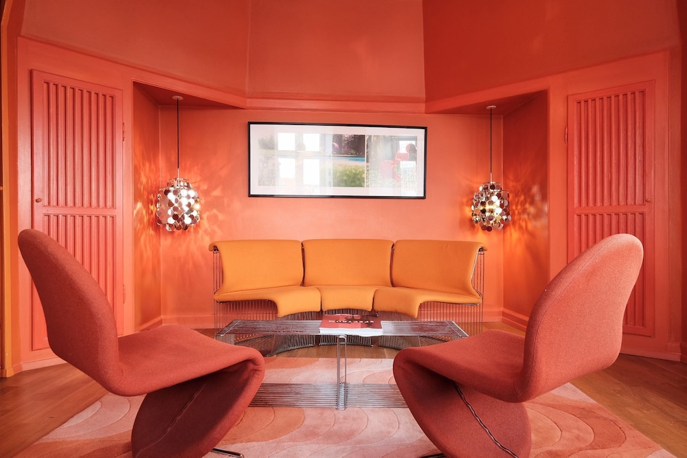 Colourful Vision Suite - Photo 3