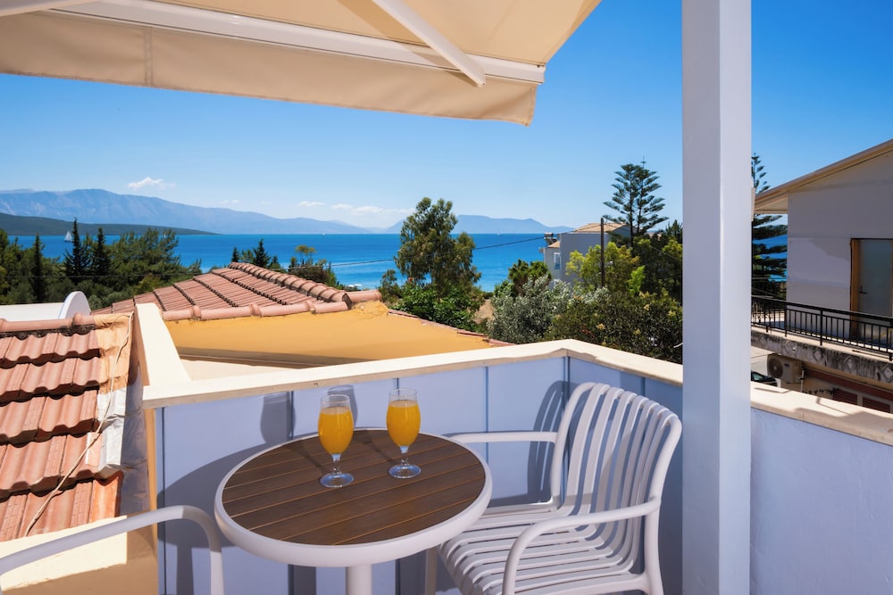 Superior Double Room, Sea View photo 1