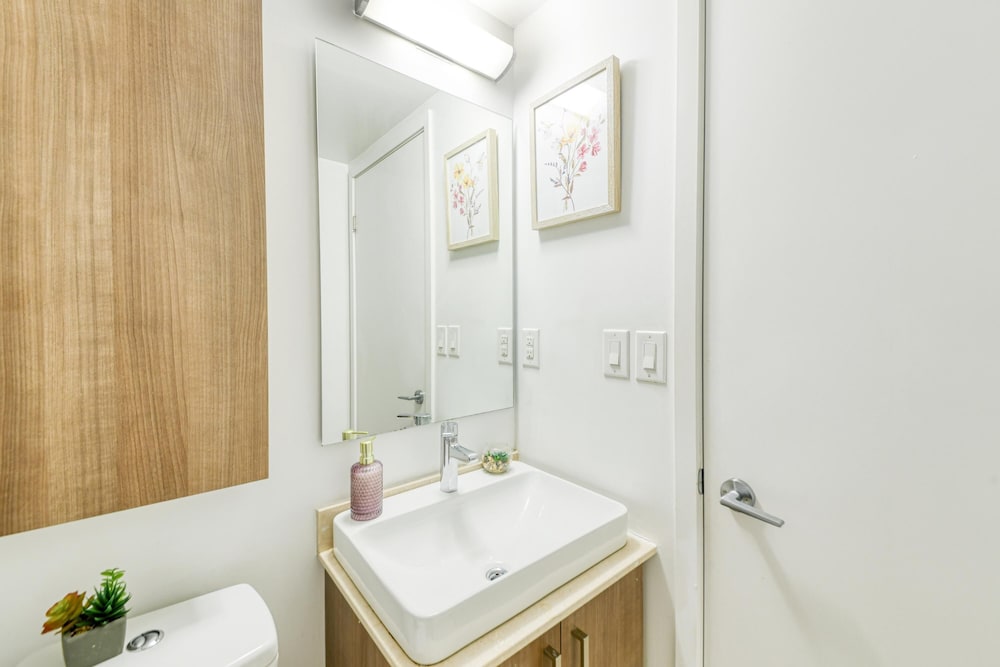 Luxury Apartment thumbnail 5