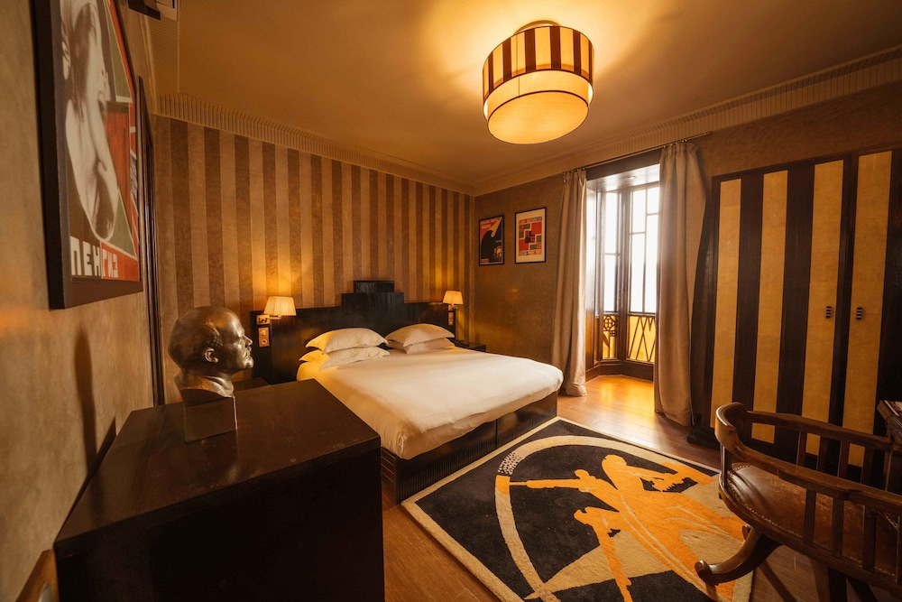 Luxury Room