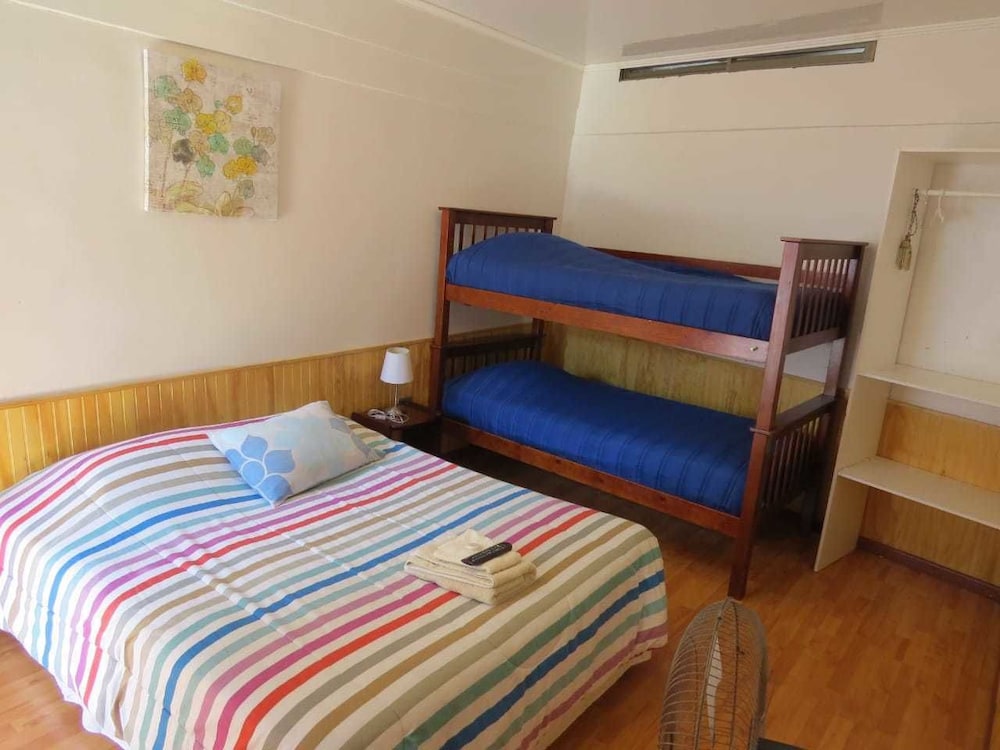 Twin Room, Shared Bathroom, Ground Floor photo 1