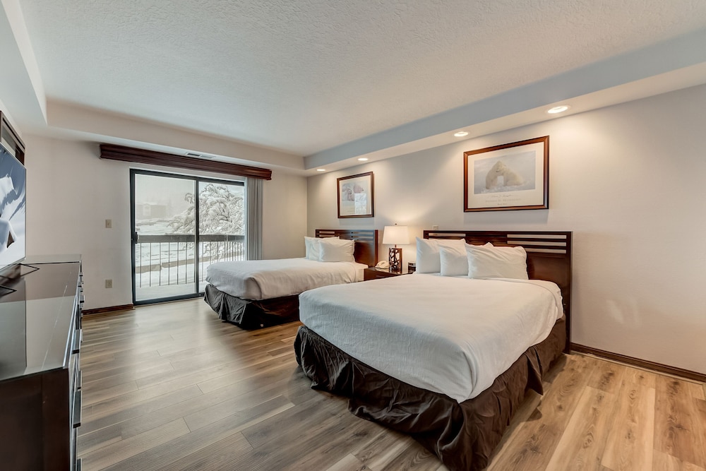 2 Bedroom Condominium - Photo 34
