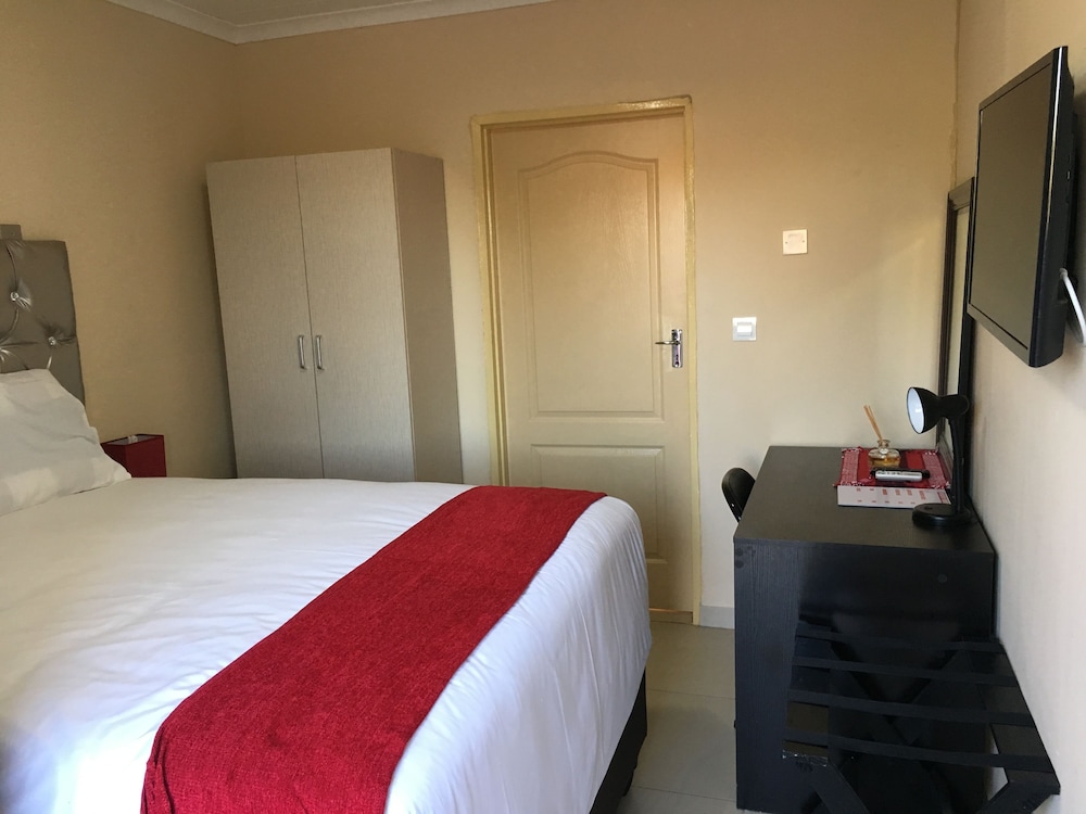 Standard Double Room, 1 Queen Bed photo 1
