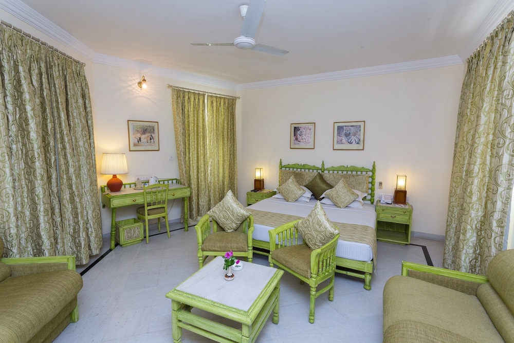 Superior Room - Photo 22