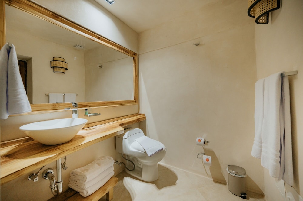Family Room photo 3