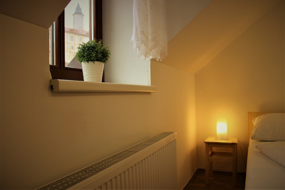 Standard Triple Room, Private Bathroom