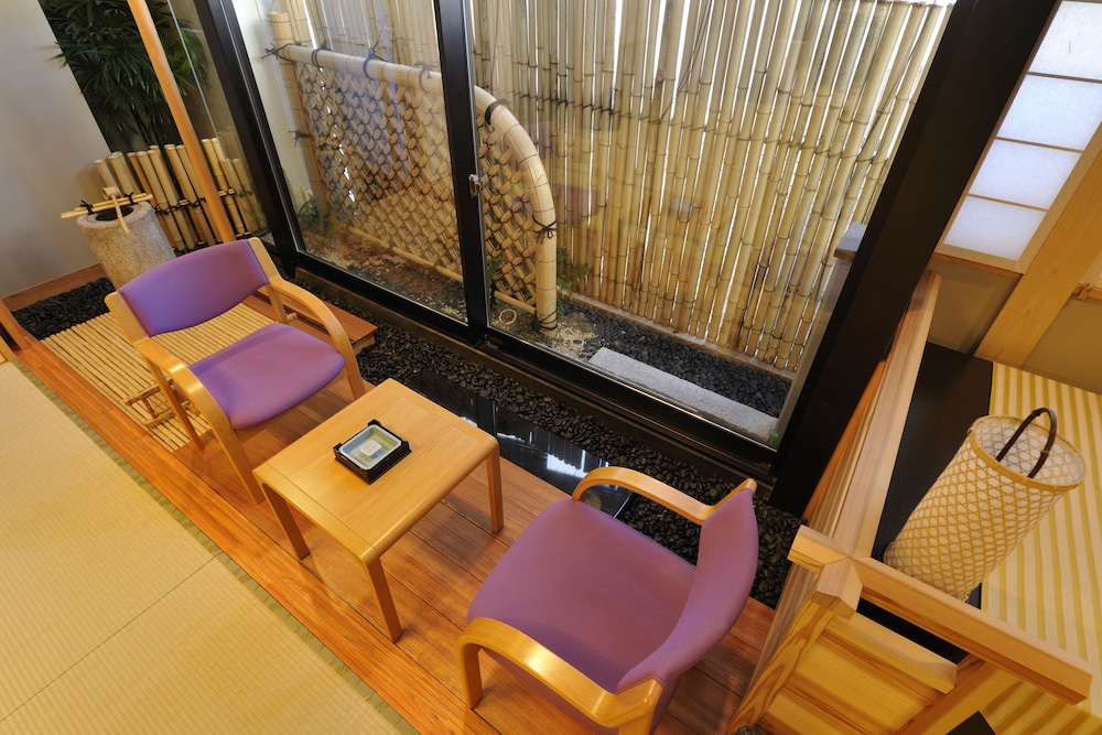 Luxury Modern Japanese Suite "GENJI" photo 3