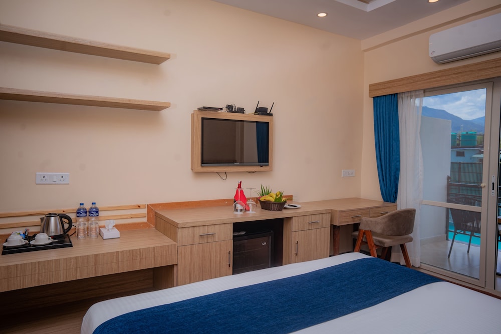 Superior Double or Twin Room - Photo 1
