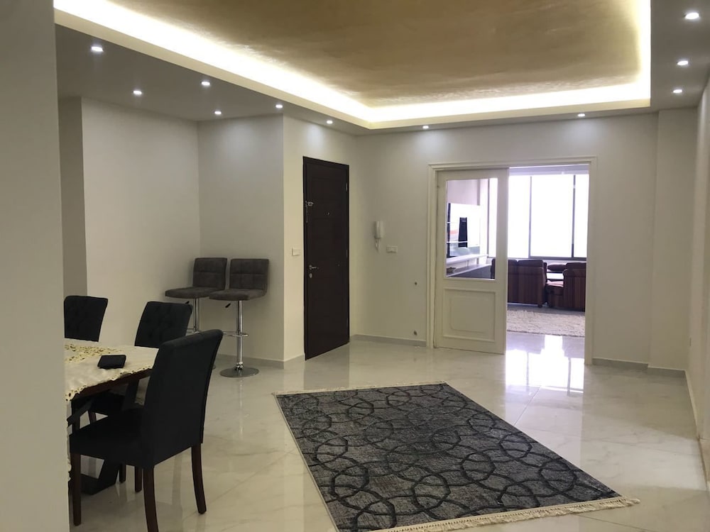 Apartment, 2 Bedrooms, Sea View photo 3