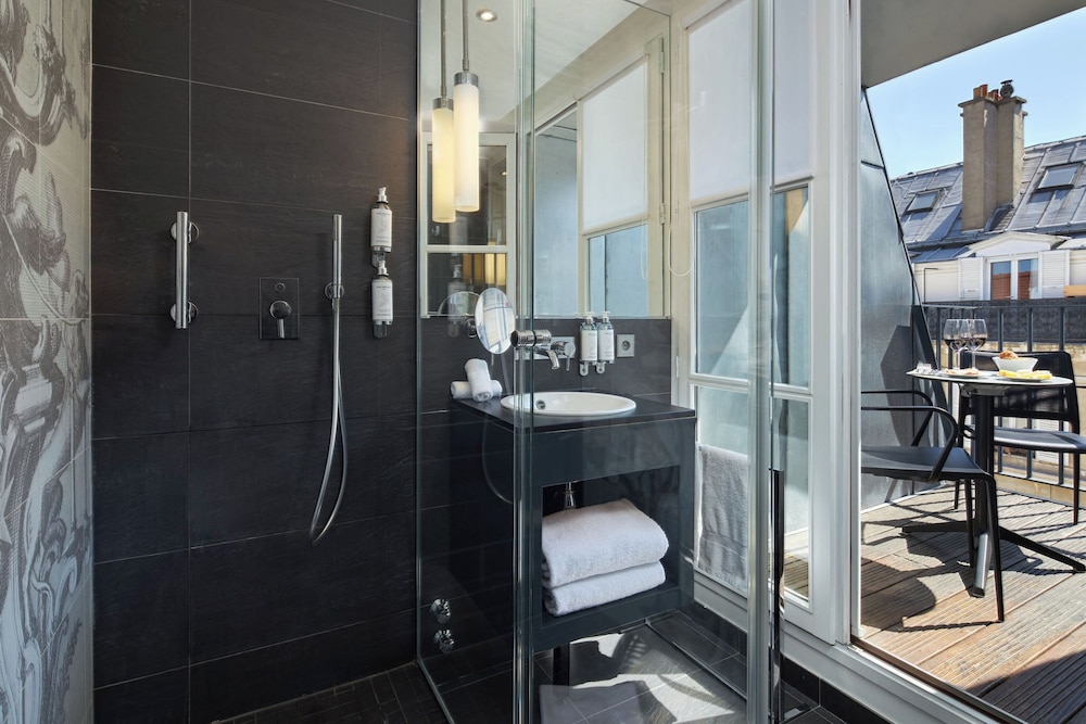 Privilege Top Floor Room