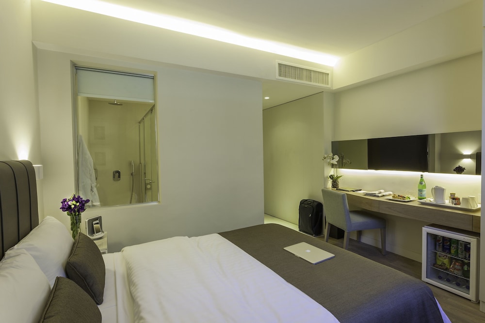 Standard Room - Photo 1
