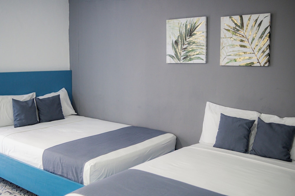 Standard Quadruple Room photo 2