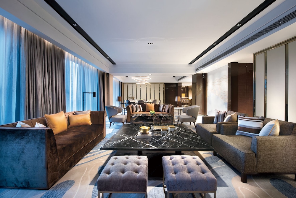 Presidential Suite, 1 King Bed photo 3