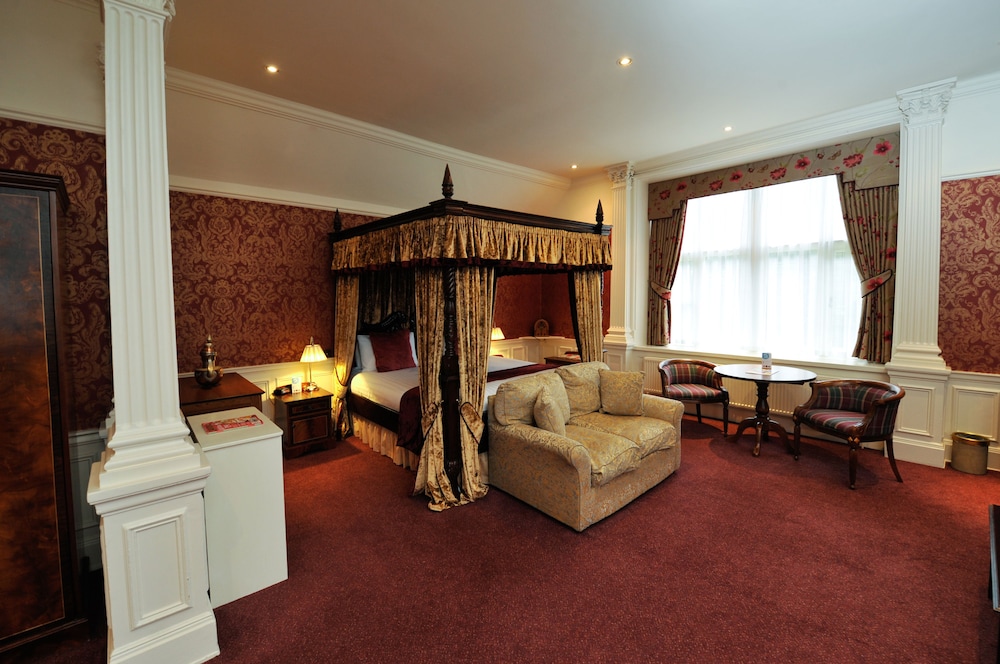 Suite, 1 Double Bed, Non Smoking - Photo 2