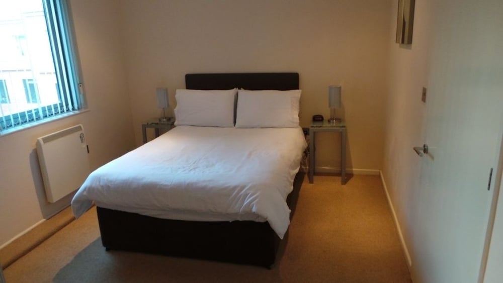 Standard Apartment, 1 Bedroom, Bathtub photo 2