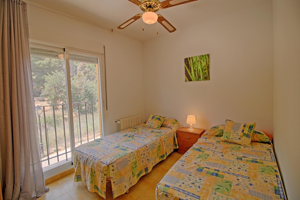 Casa, 3 Dormitorios, Patio