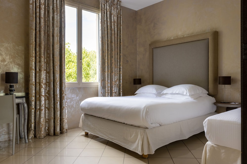 Family Hotel