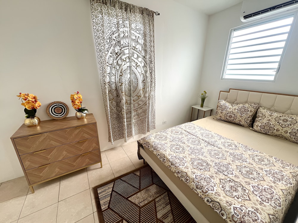 Apartment, 2 Bedrooms, City View