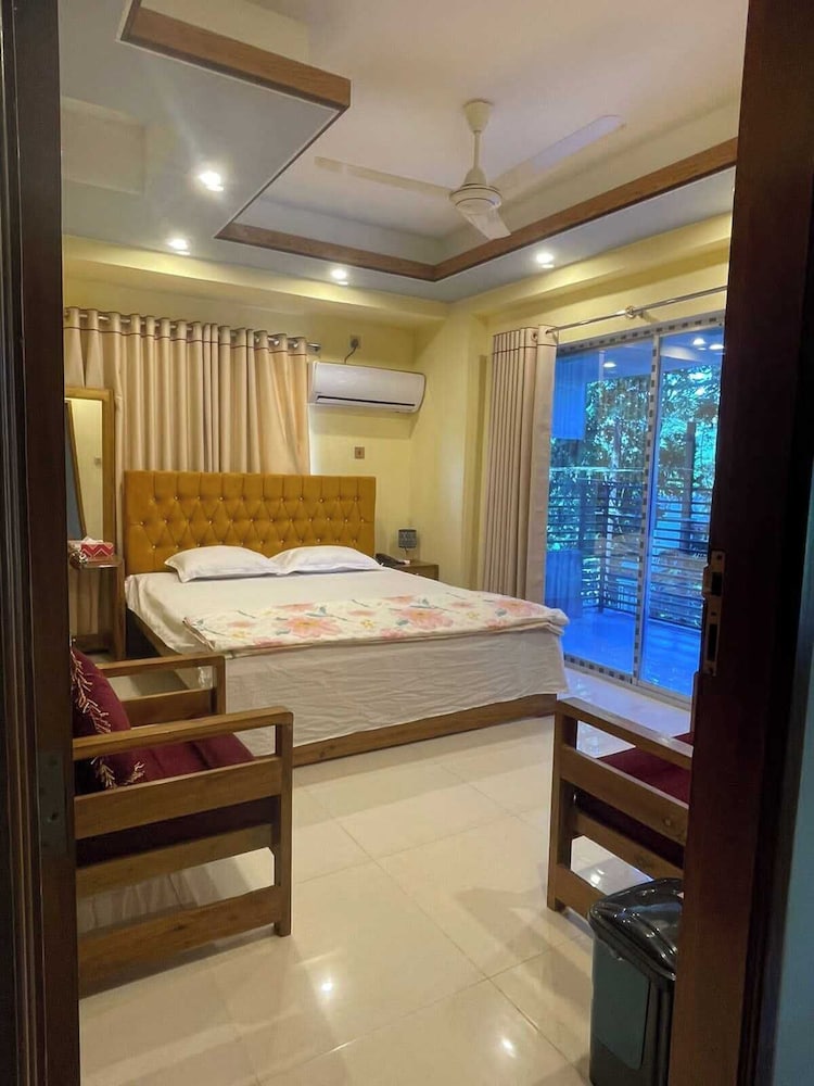 Honeymoon Suite, Mountain View photo 1