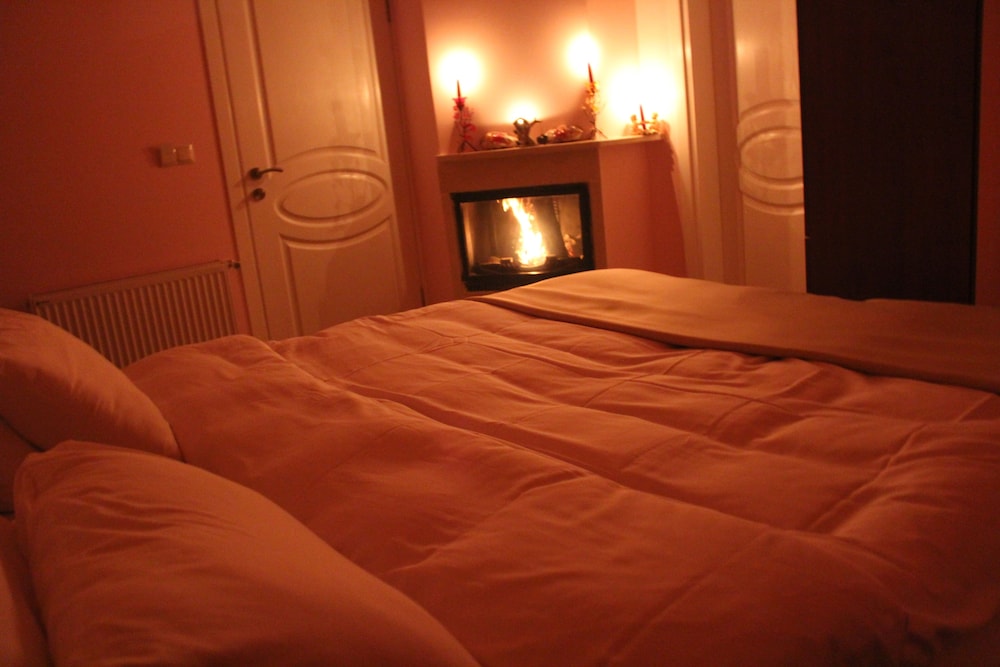 Standard Room photo 3