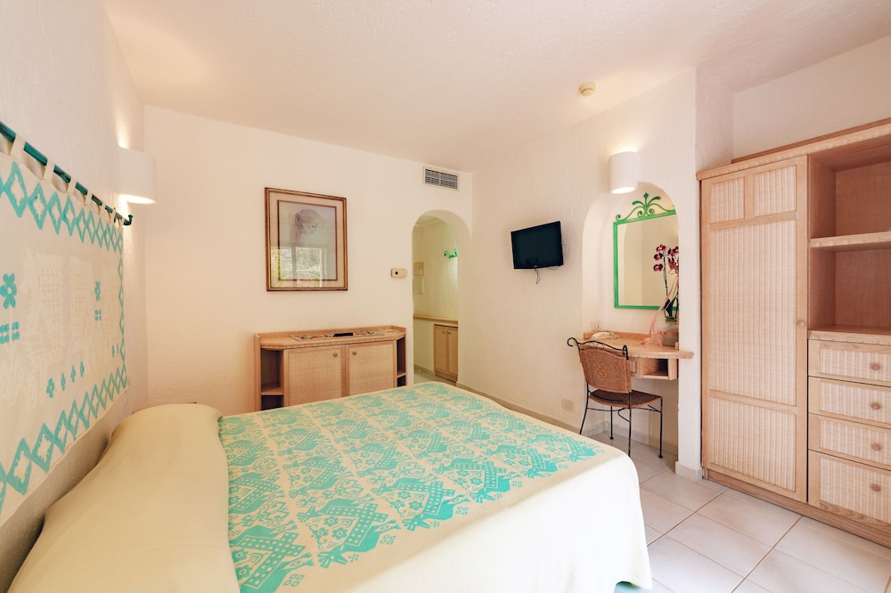 Classic Double Room, Garden View photo 3