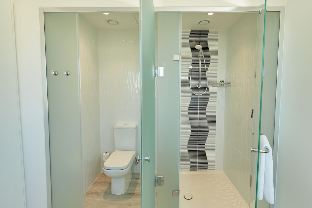 Standard Queen Room - Photo 5