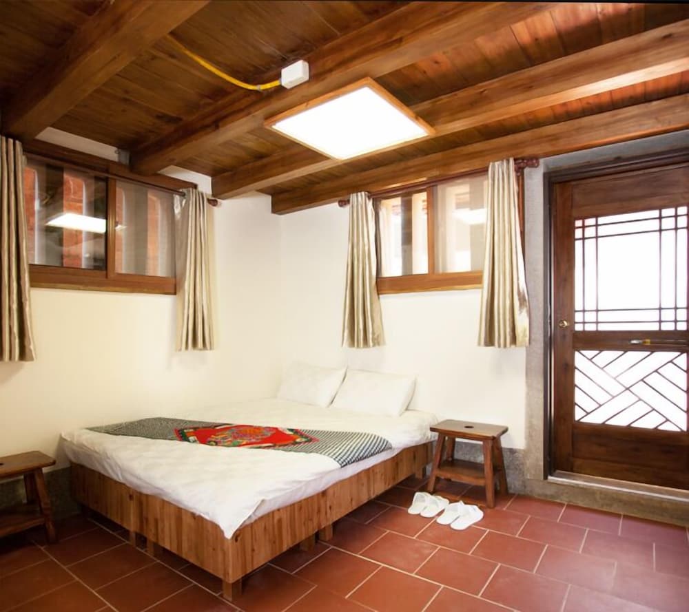 Quadruple Room (405/408)