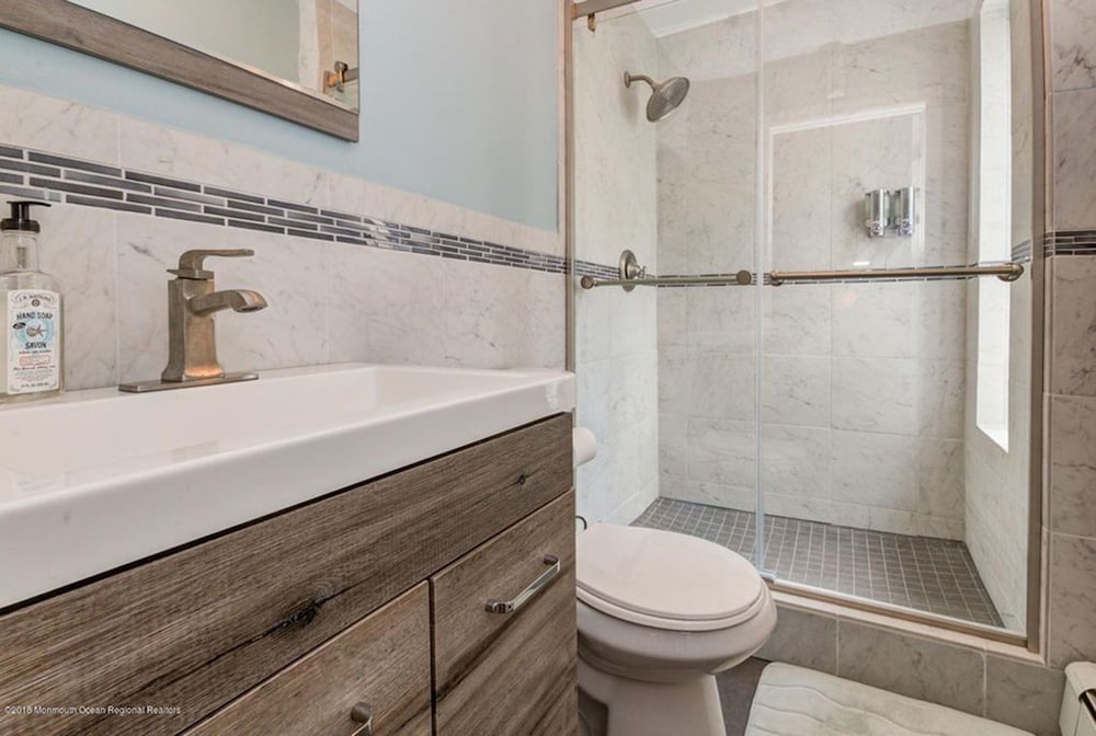 Standard Double Room, Private Bathroom (Room 17) photo 3