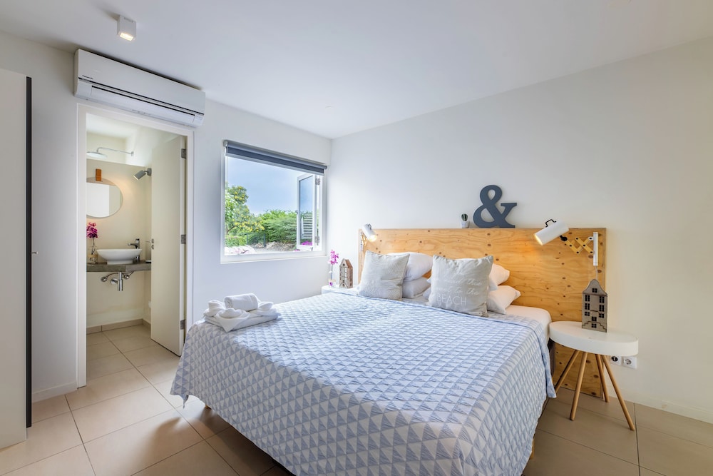 Deluxe Apartment, 2 Bedrooms, Garden View photo 3