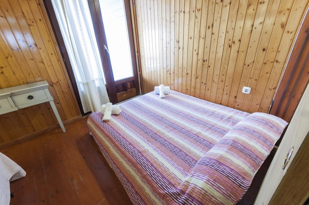 Casa Familiar, 4 Dormitorios, Acceso a la Piscina, Vista al Mar