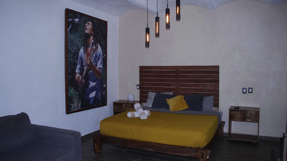 Business Room photo 3