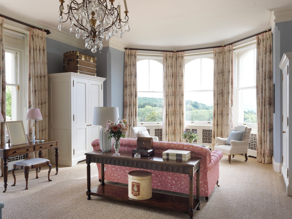 Master Suite: The Dowager at The House