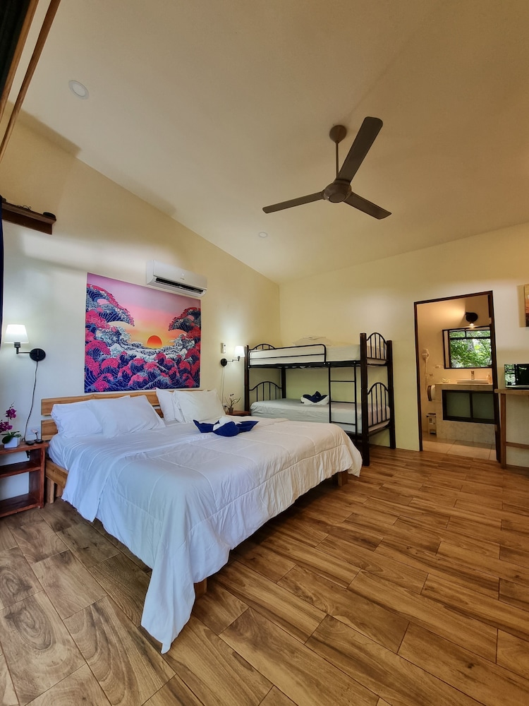 Classic Villa, Mountain View photo 1