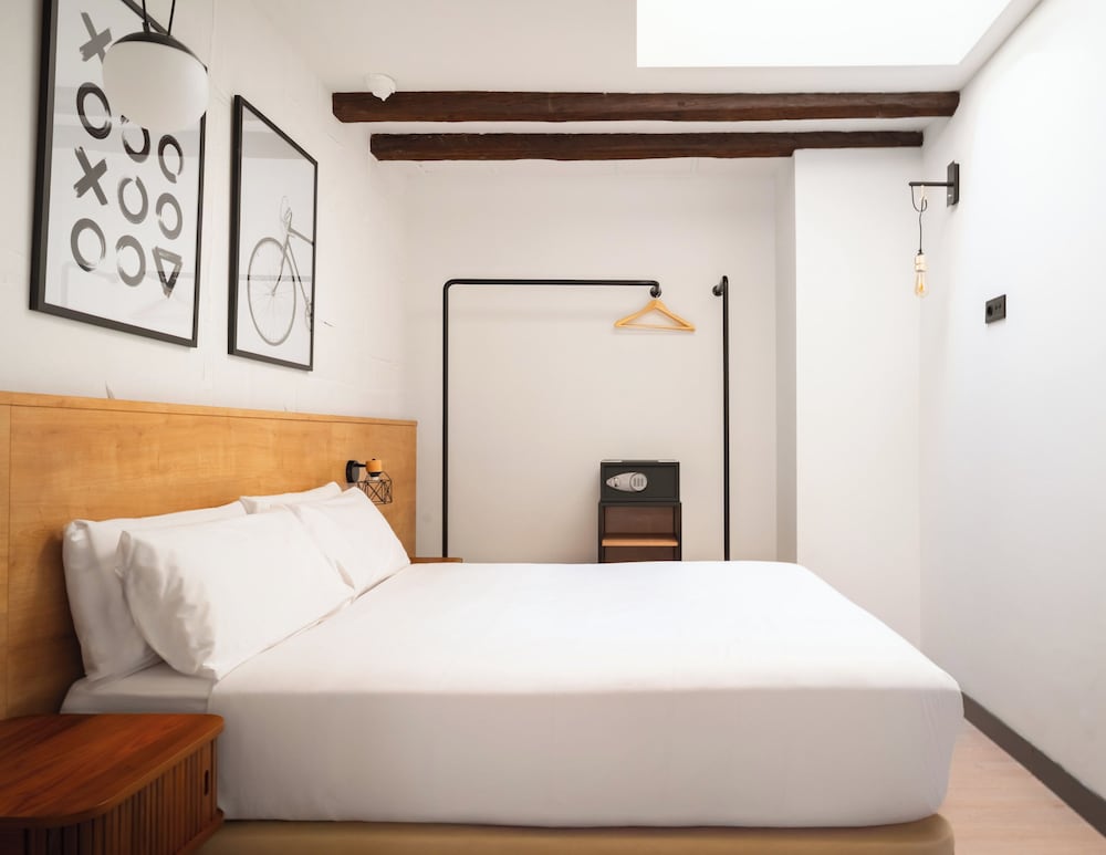 One-Bedroom Apartment with sofa bed photo 2