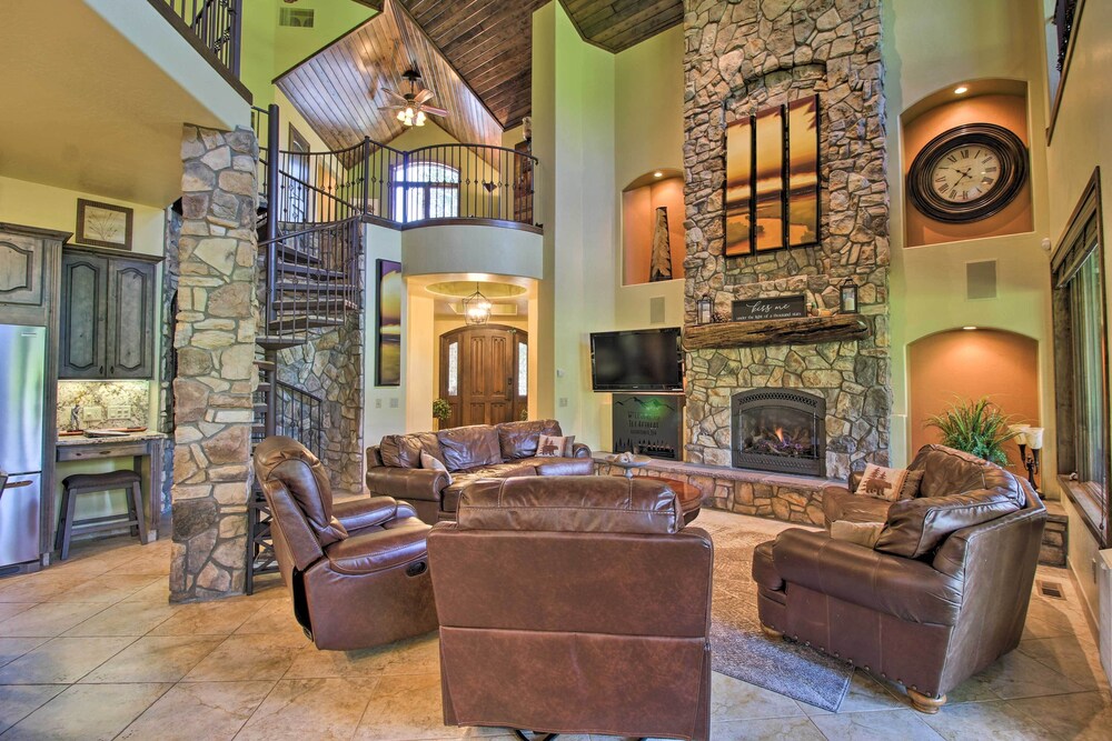 House (4 Bedrooms) photo 1