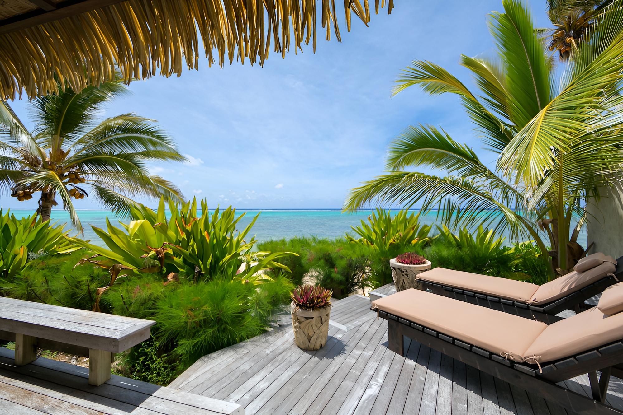 Ultimate Beachfront Villa, 1 Bedroom photo 2