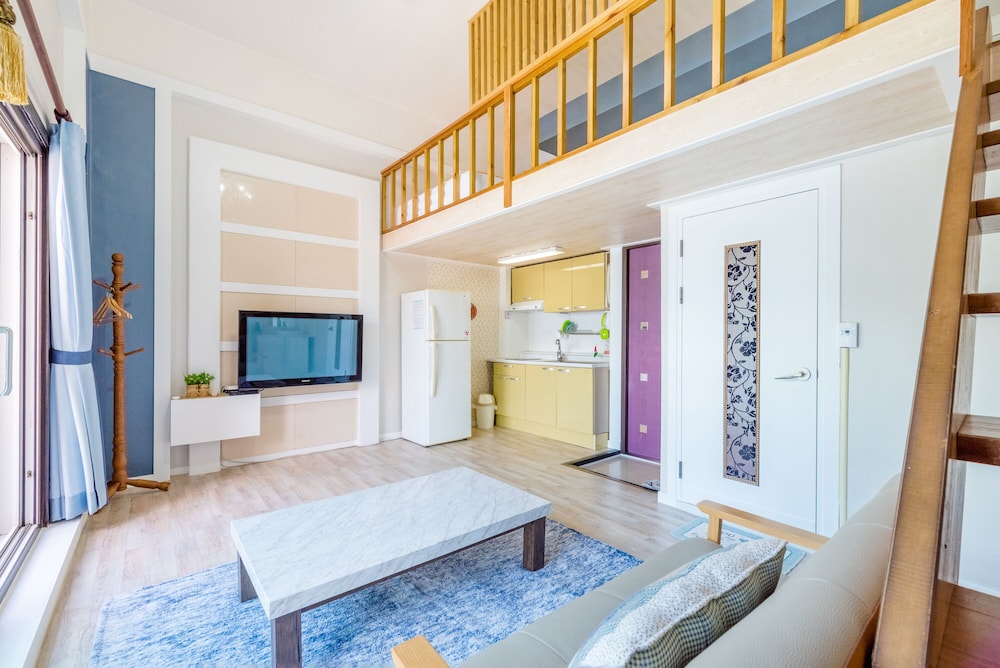 Duplex (202) photo 1