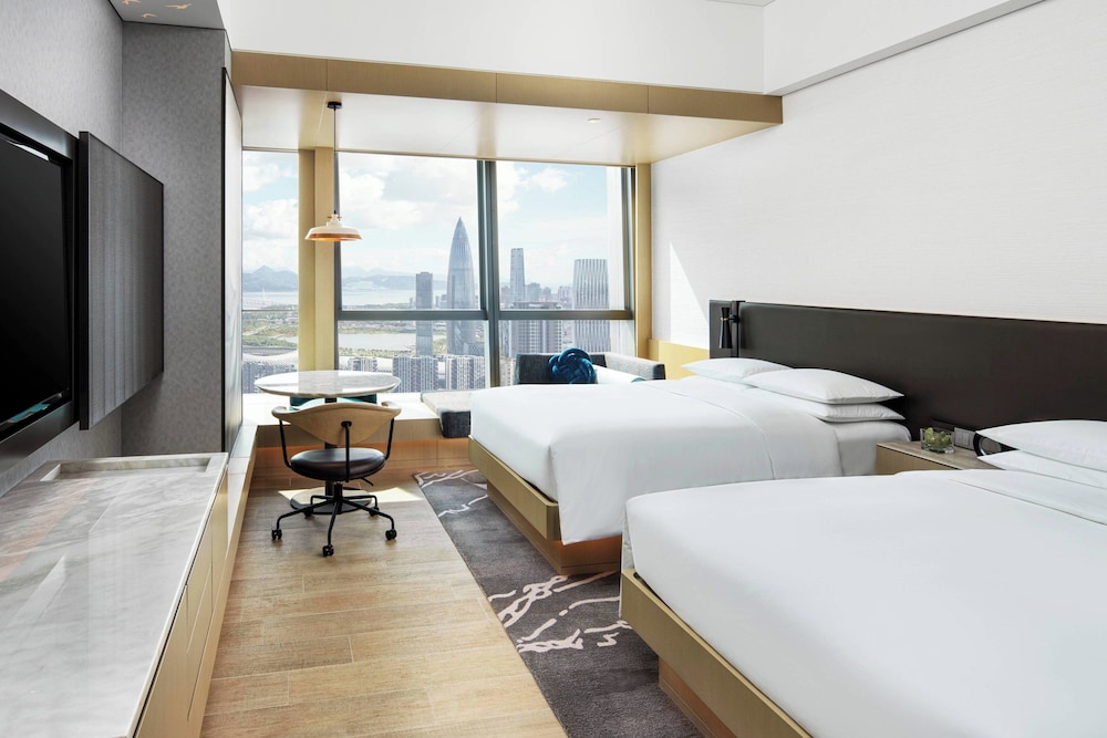 Room, 2 Double Beds, Bay View - Photo 1