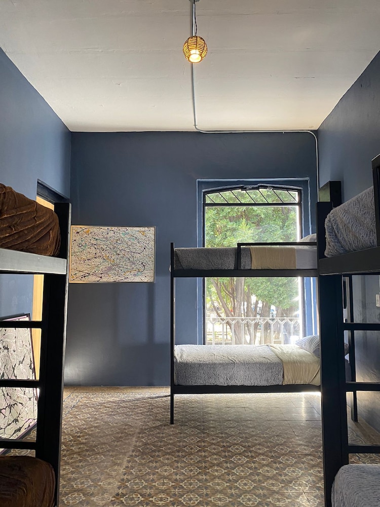 Comfort Shared Dormitory, Women only, Balcony, City View photo 1
